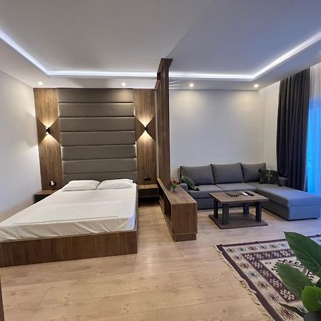 Donna Apartment Улцин Екстериор снимка