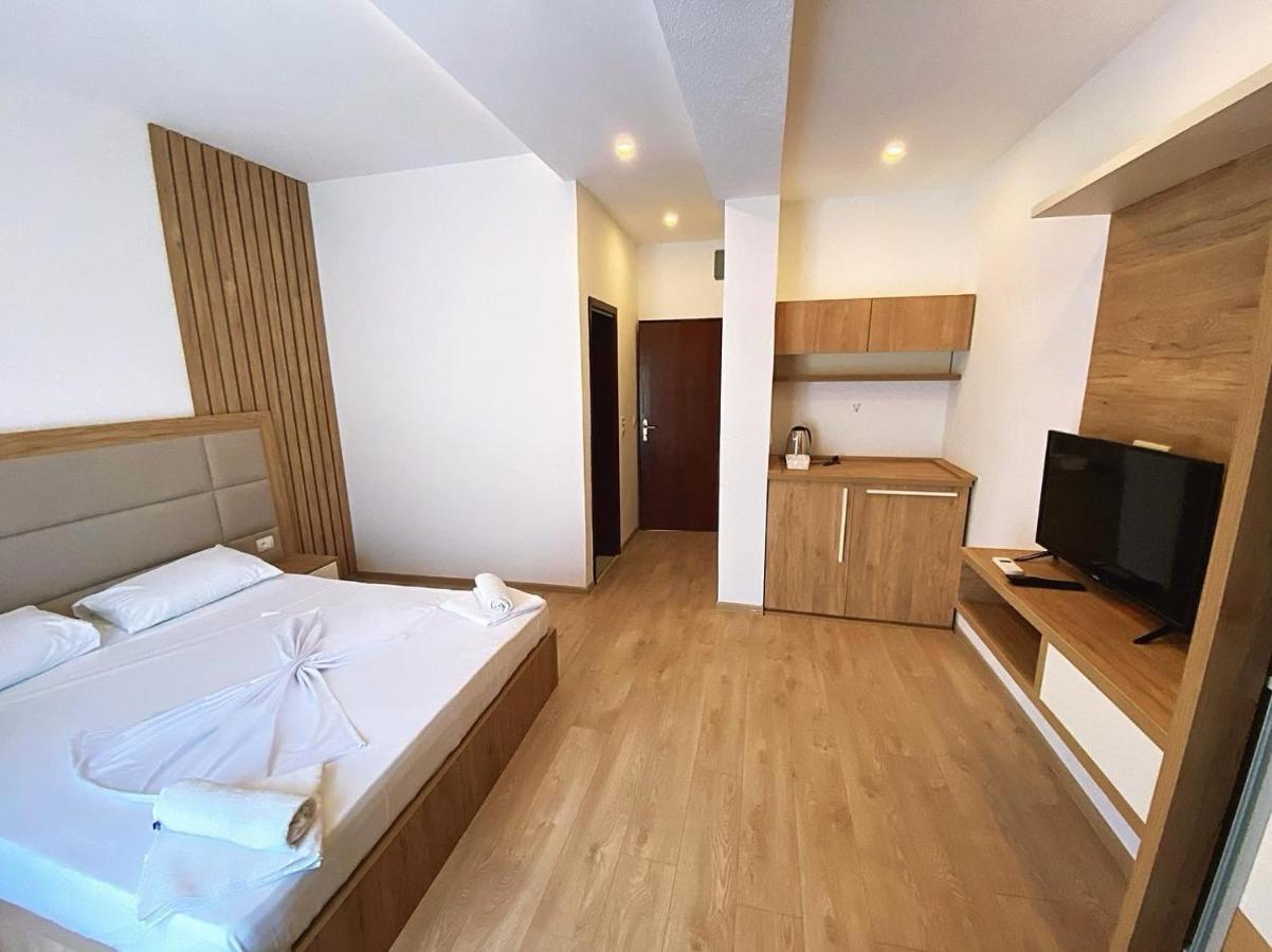 Donna Apartment Улцин Екстериор снимка