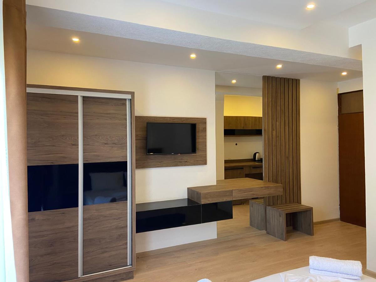 Donna Apartment Улцин Екстериор снимка