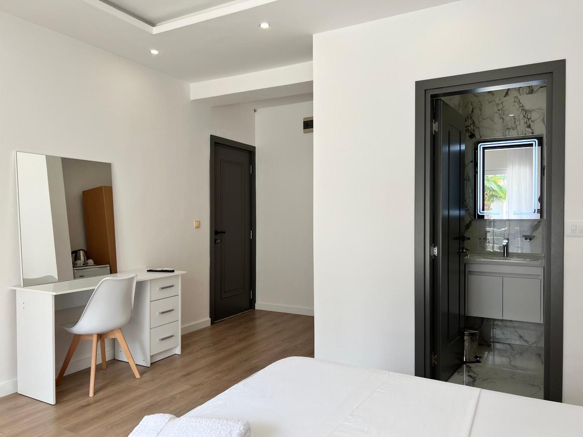 Donna Apartment Улцин Екстериор снимка