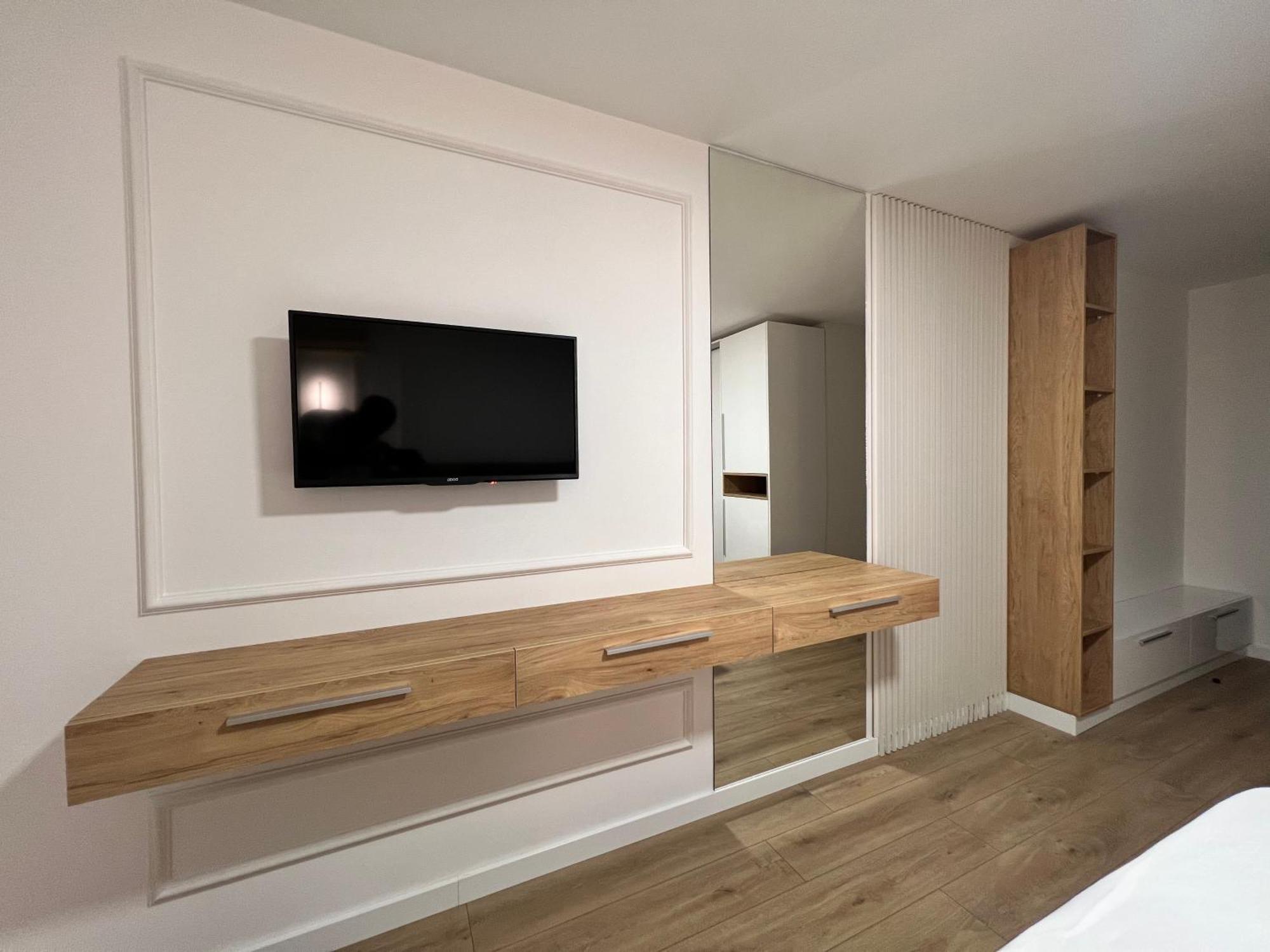 Donna Apartment Улцин Екстериор снимка