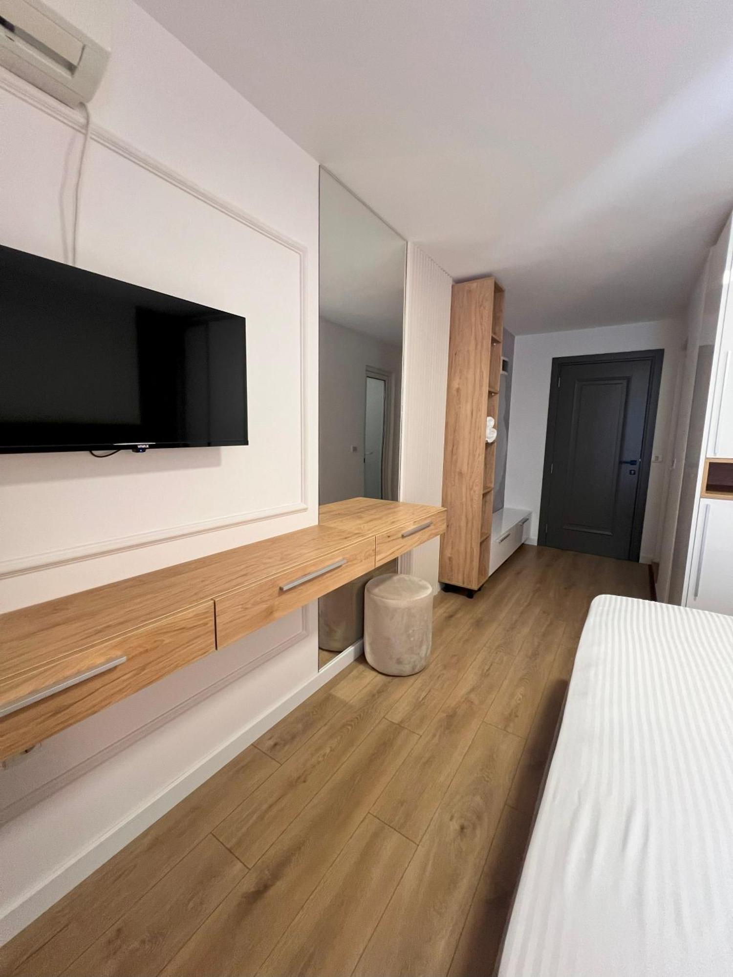 Donna Apartment Улцин Стая снимка